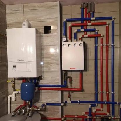 Kotłownia gazowa Vaillant z rozdzielaczem — zdjęcie 3